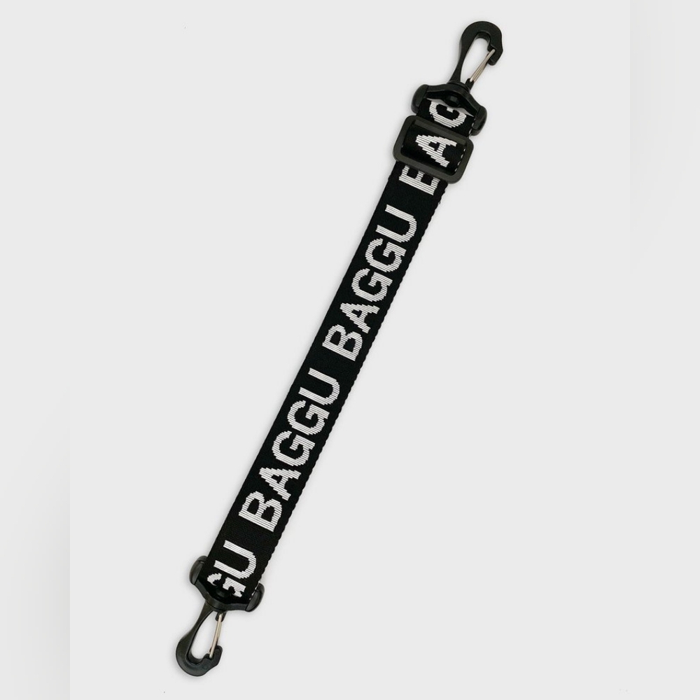 Baggu Attachable Strap (Japan Exclusive) in Black x White Logo